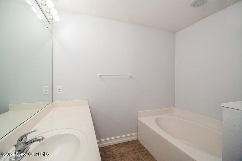 701 Ballon Terrace SE