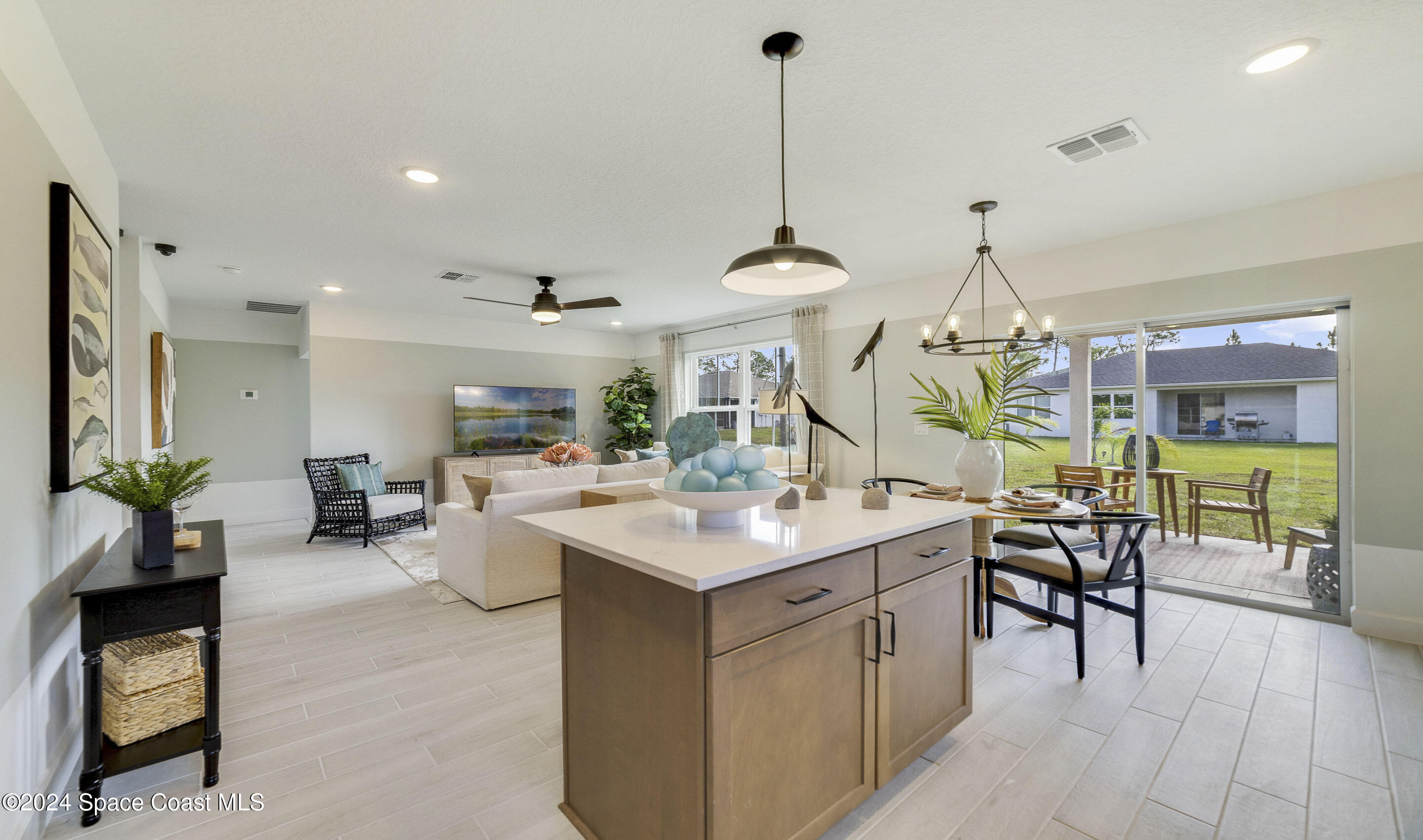 2700 Lansing Road SE