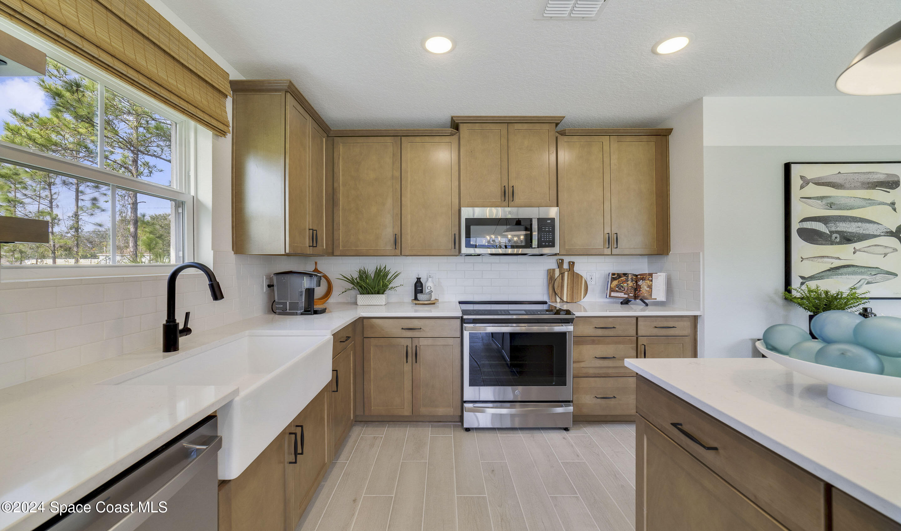 2700 Lansing Road SE