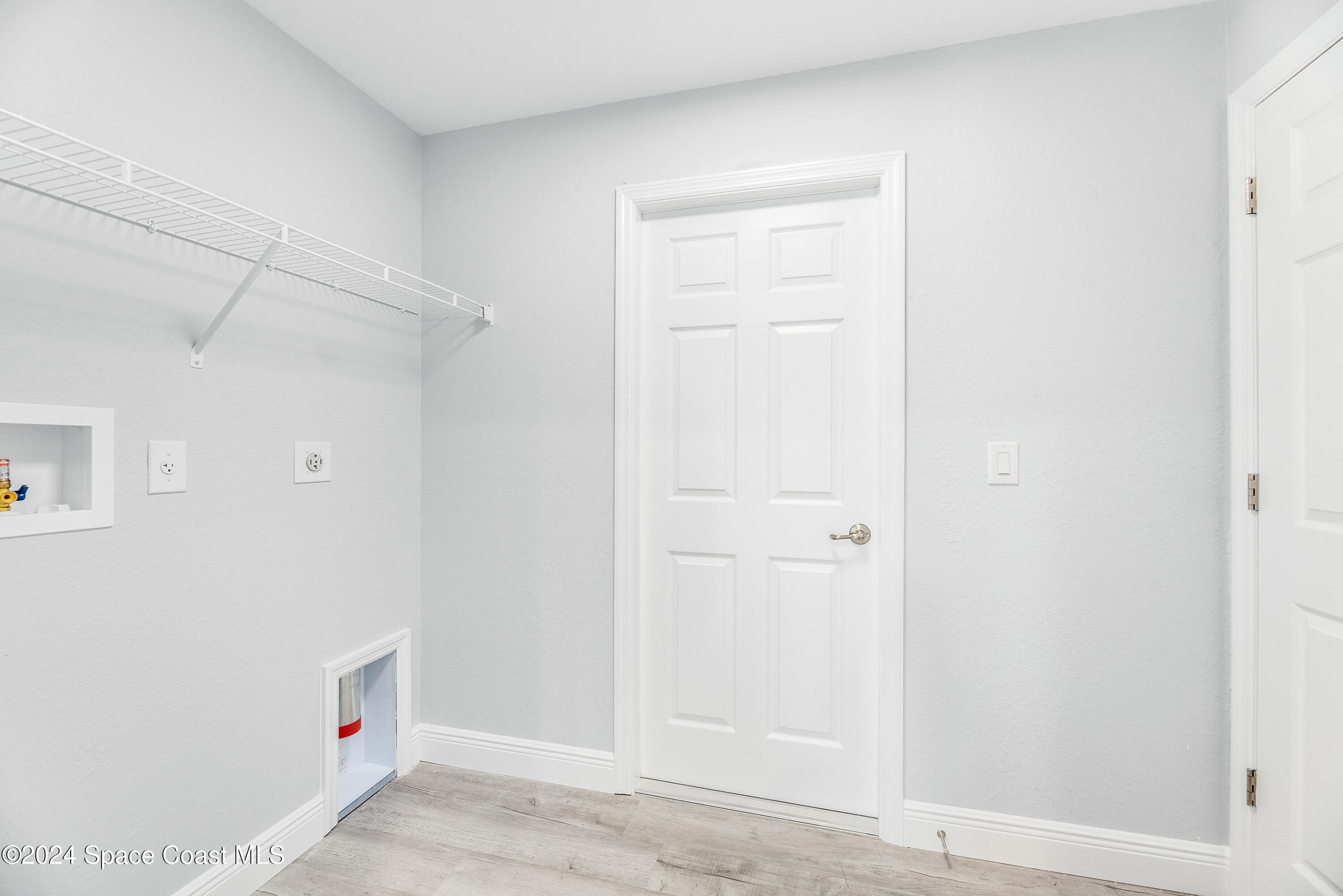 769 Halton Avenue SW