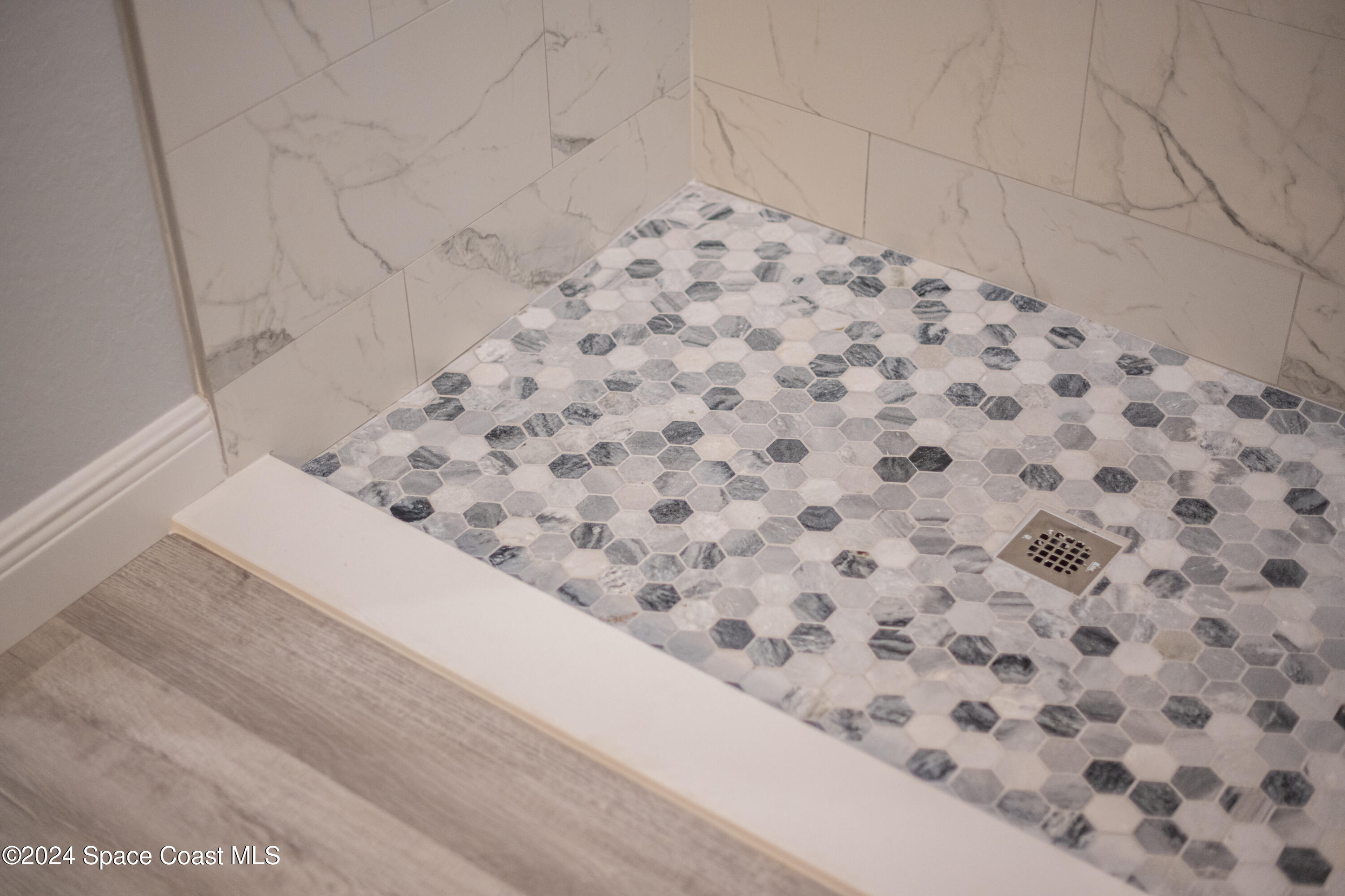 769 Halton Avenue SW