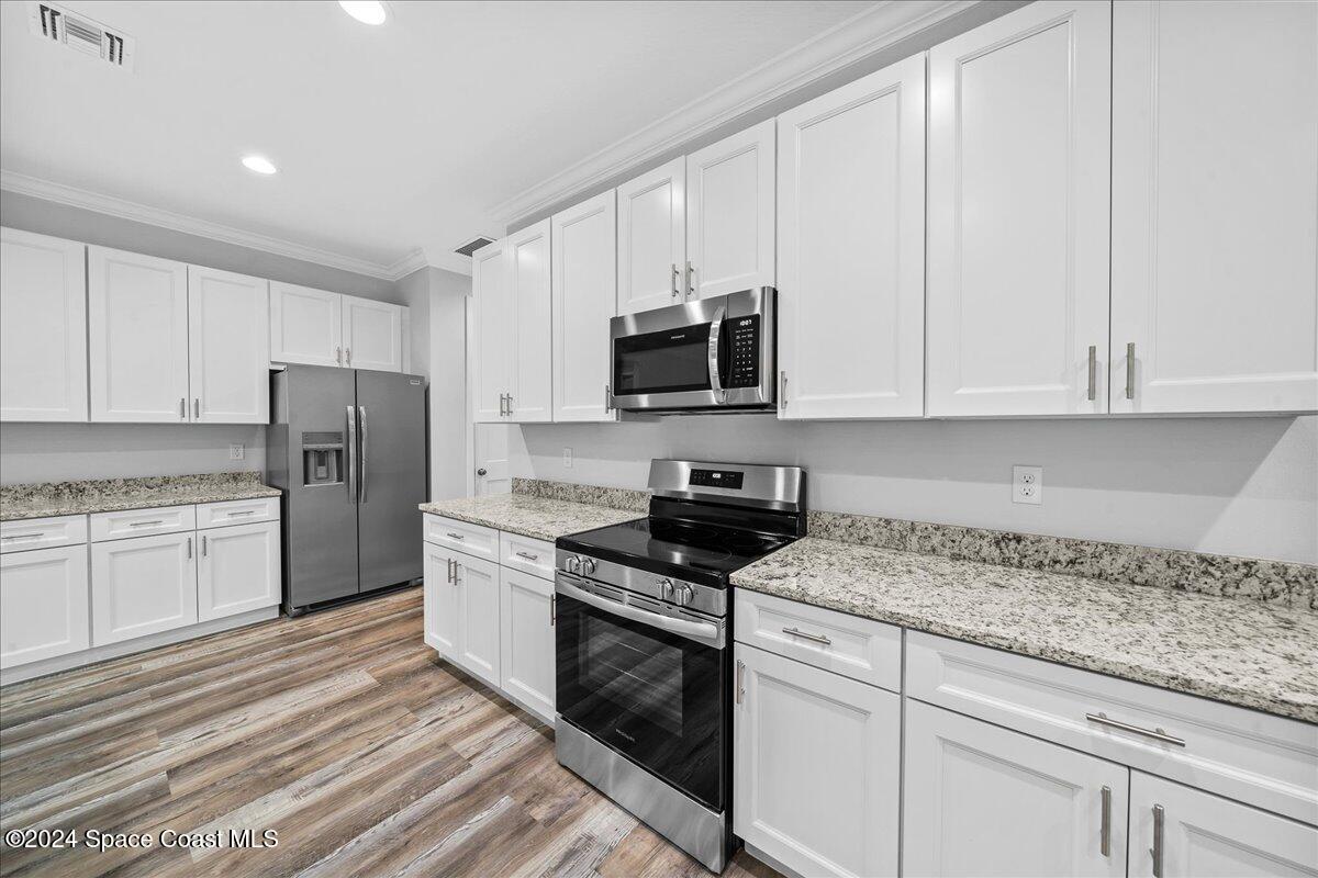 1081 Quesada Street SE