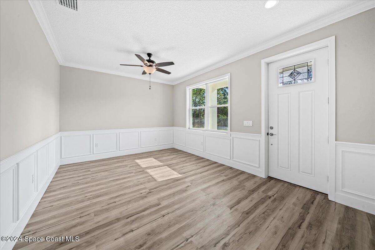 1089 Quesada Street SE