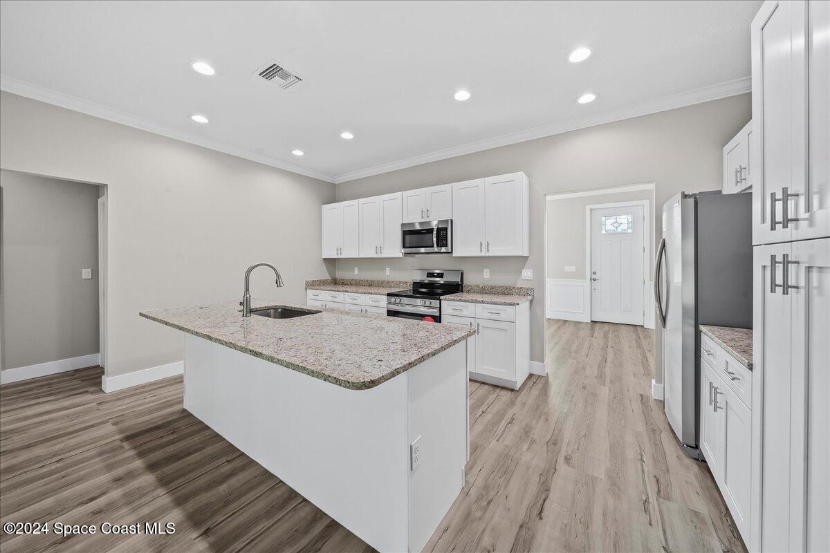 1089 Quesada Street SE