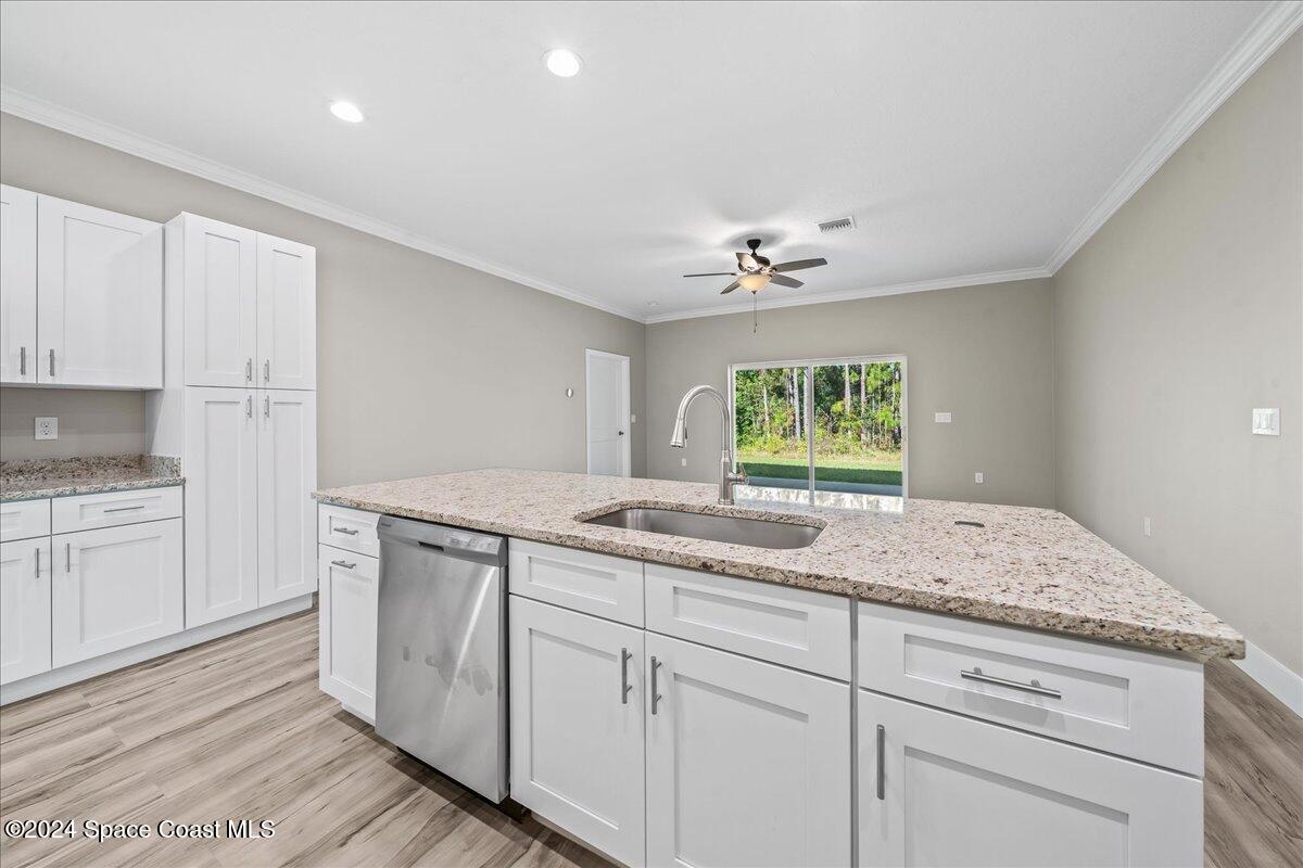 1089 Quesada Street SE