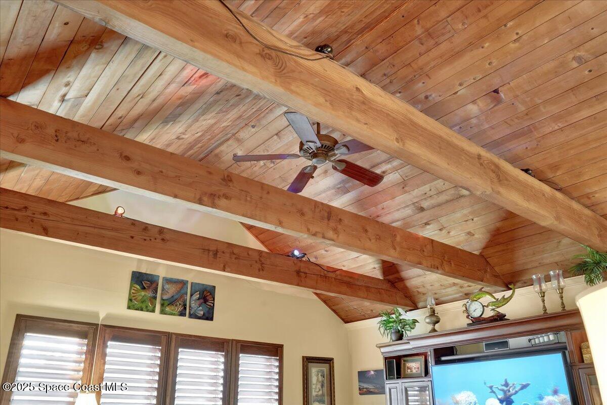 1282 Cimarron Circle NE