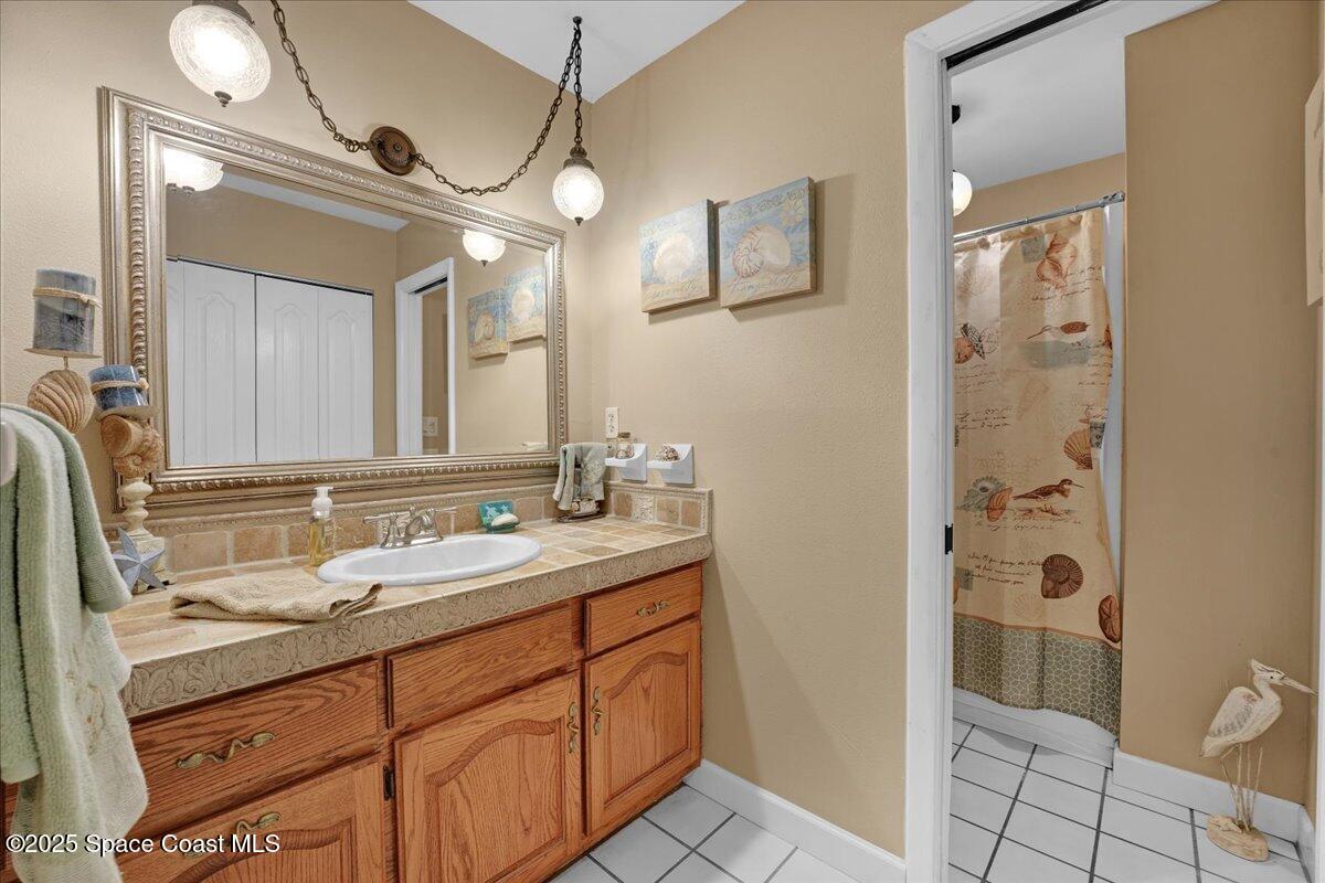 1282 Cimarron Circle NE