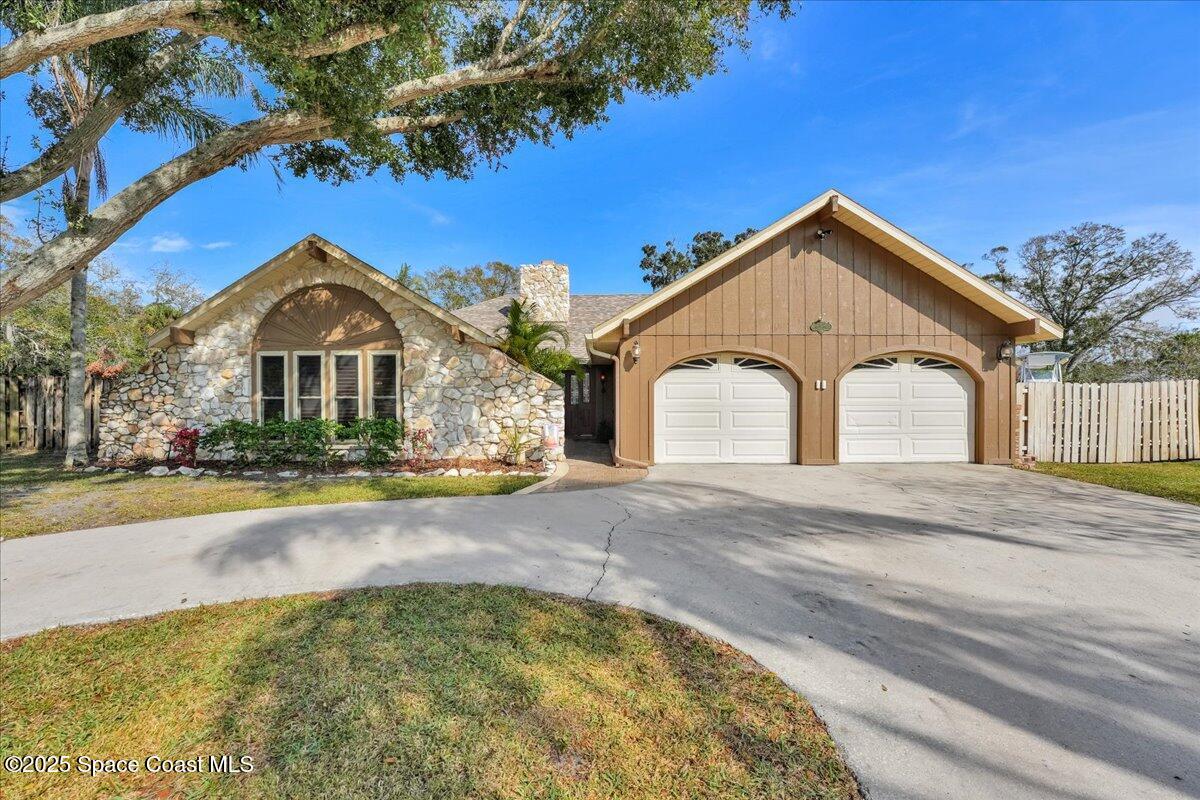 1282 Cimarron Circle NE