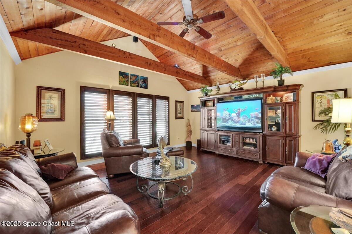 1282 Cimarron Circle NE