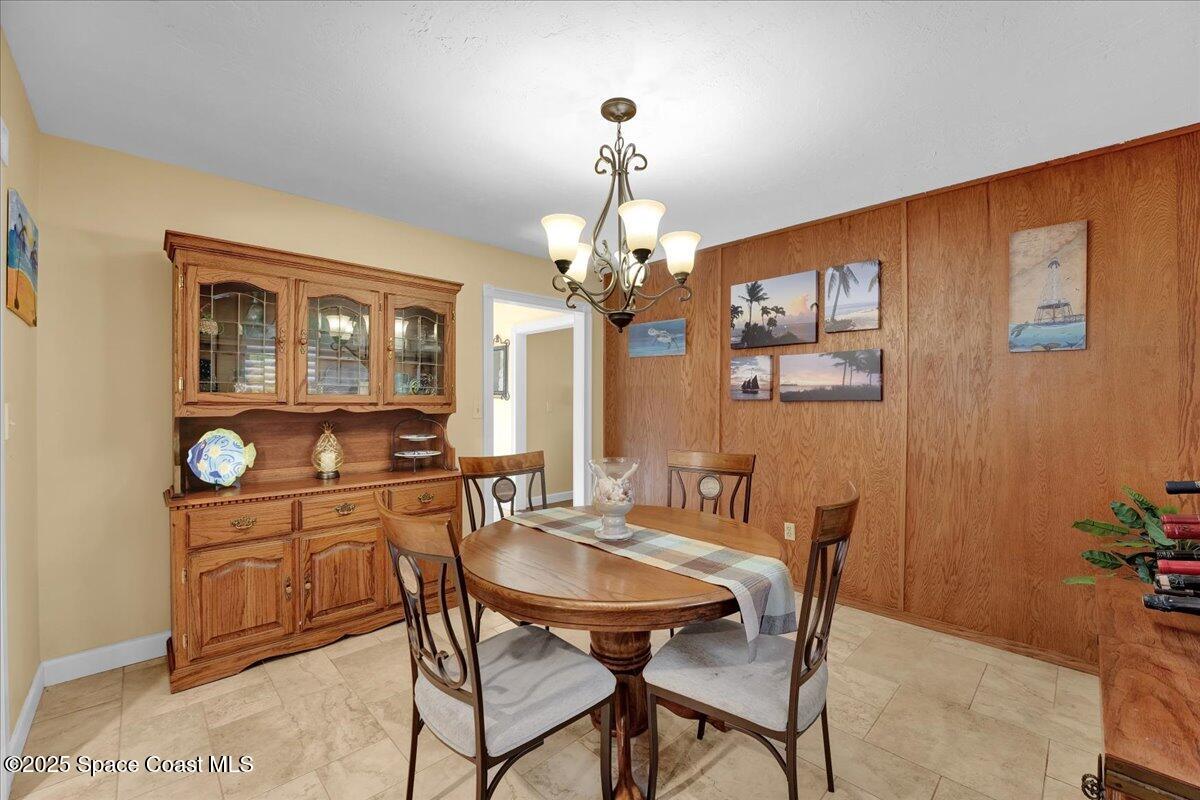 1282 Cimarron Circle NE