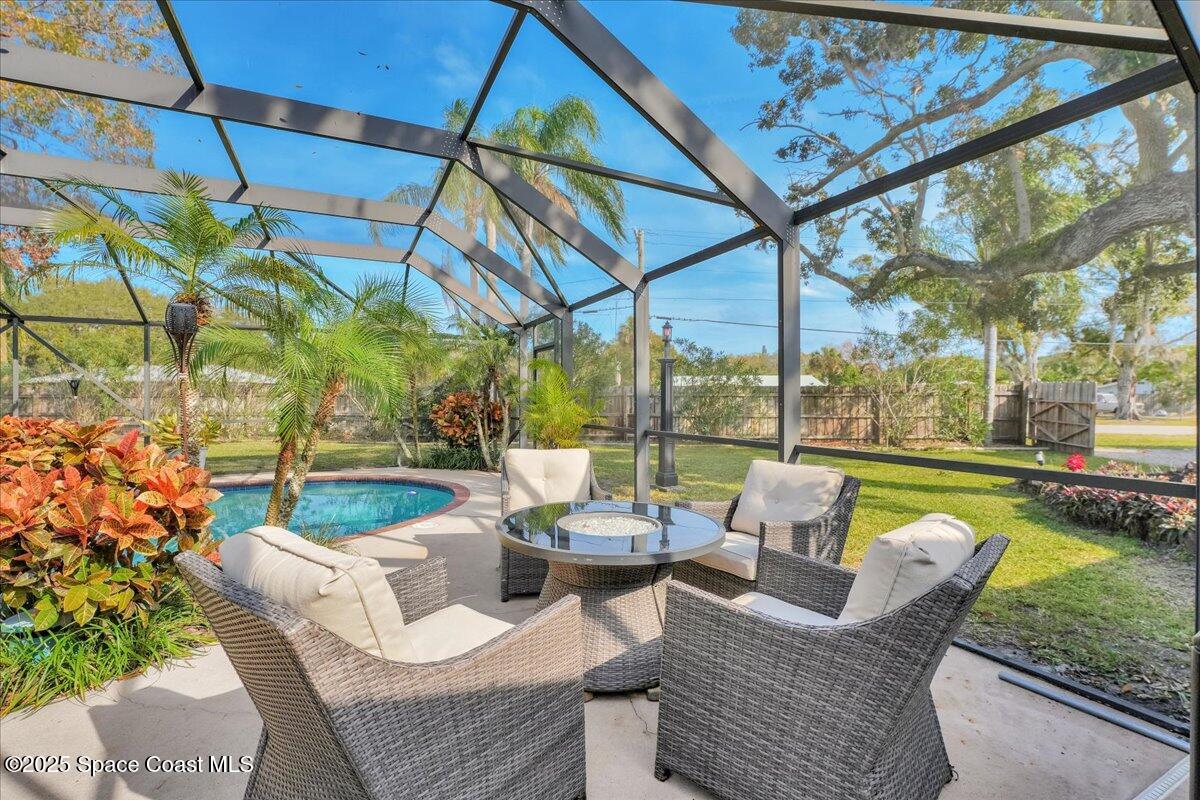 1282 Cimarron Circle NE