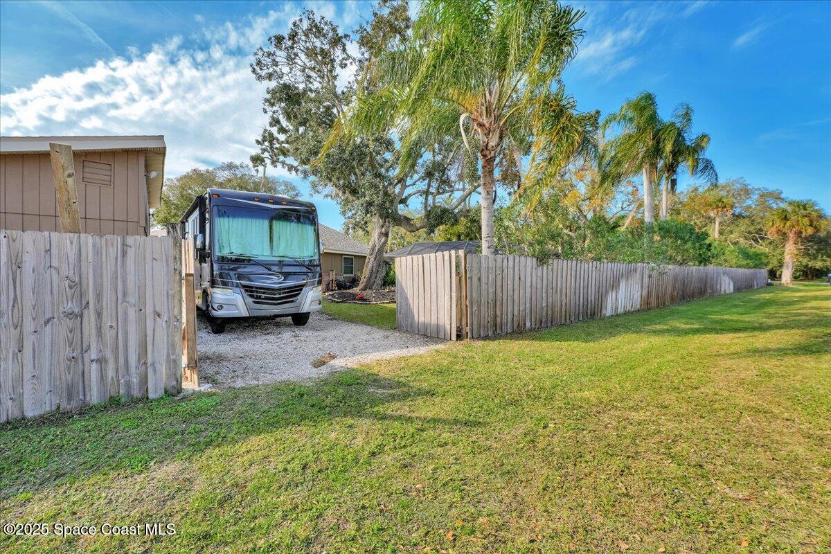 1282 Cimarron Circle NE