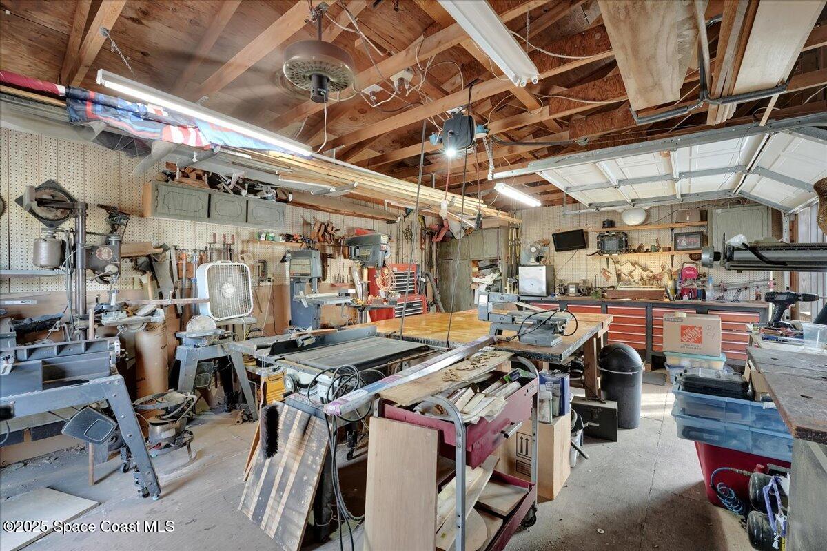 1282 Cimarron Circle NE