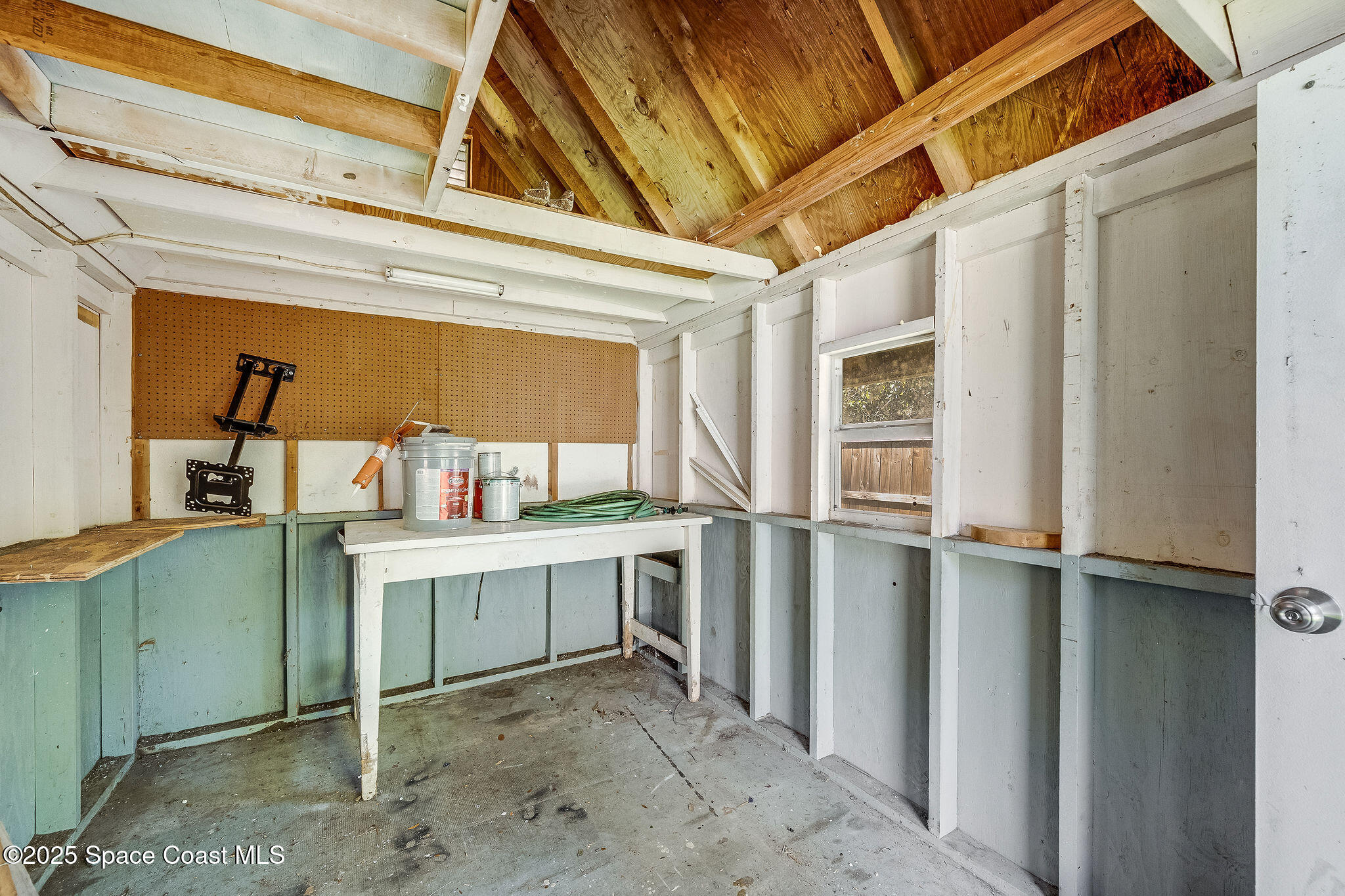 1300 Knollwood Road NE