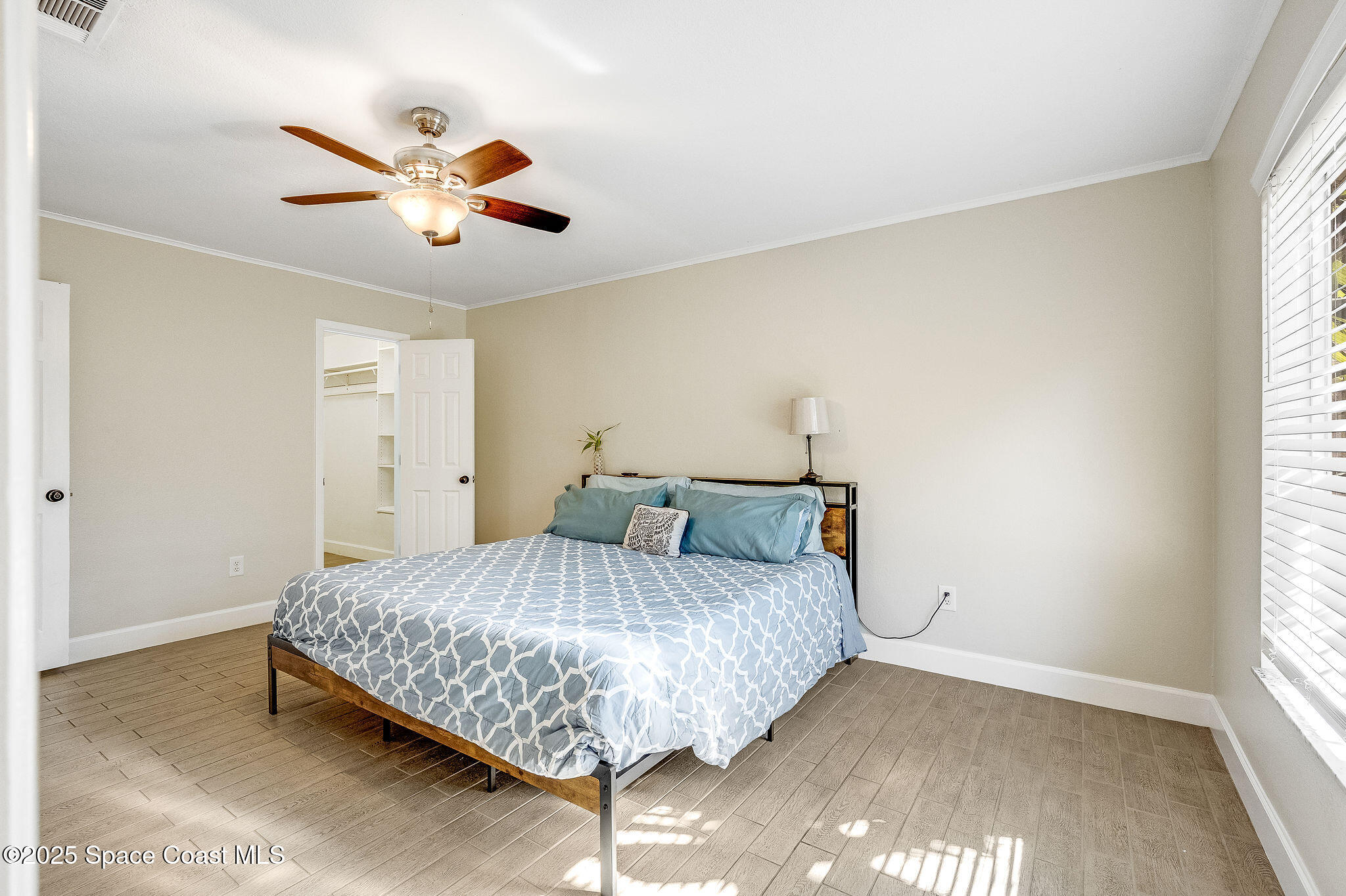 1300 Knollwood Road NE