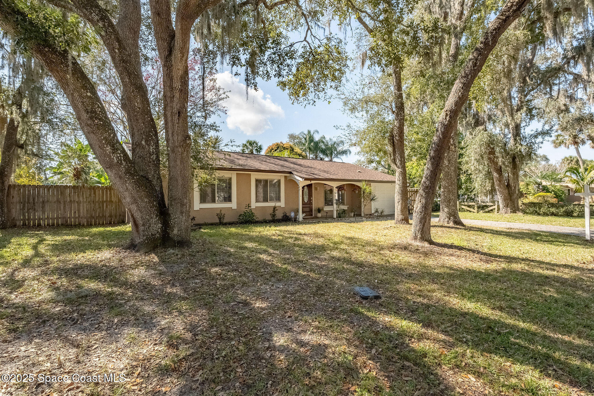 1300 Knollwood Road NE