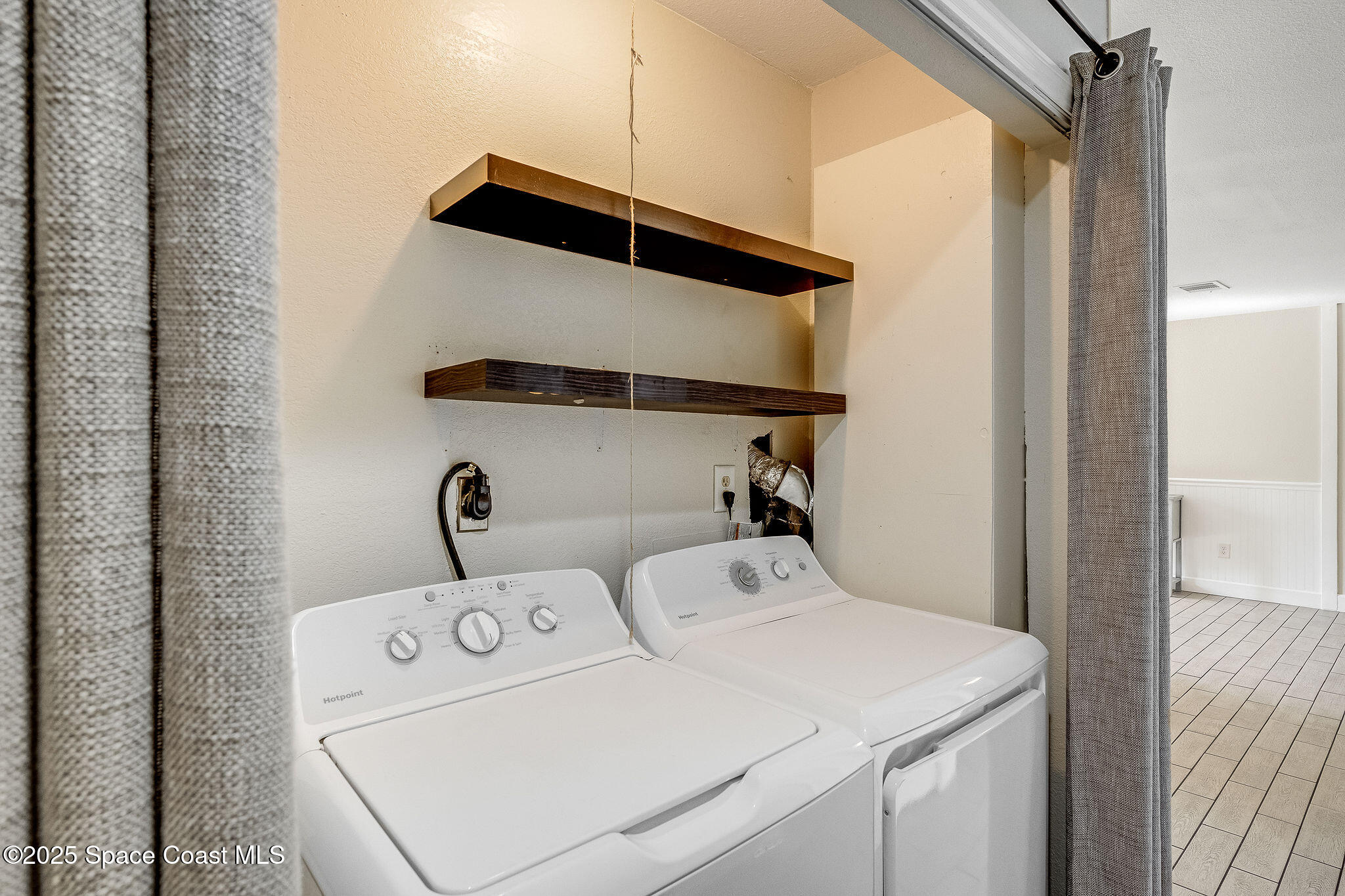 1300 Knollwood Road NE