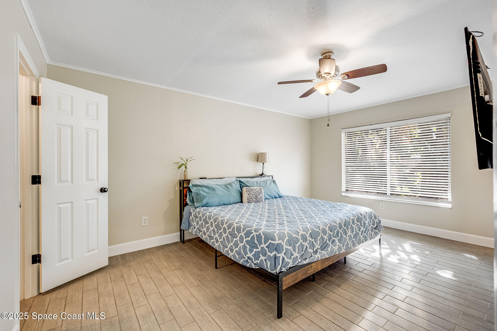 1300 Knollwood Road NE