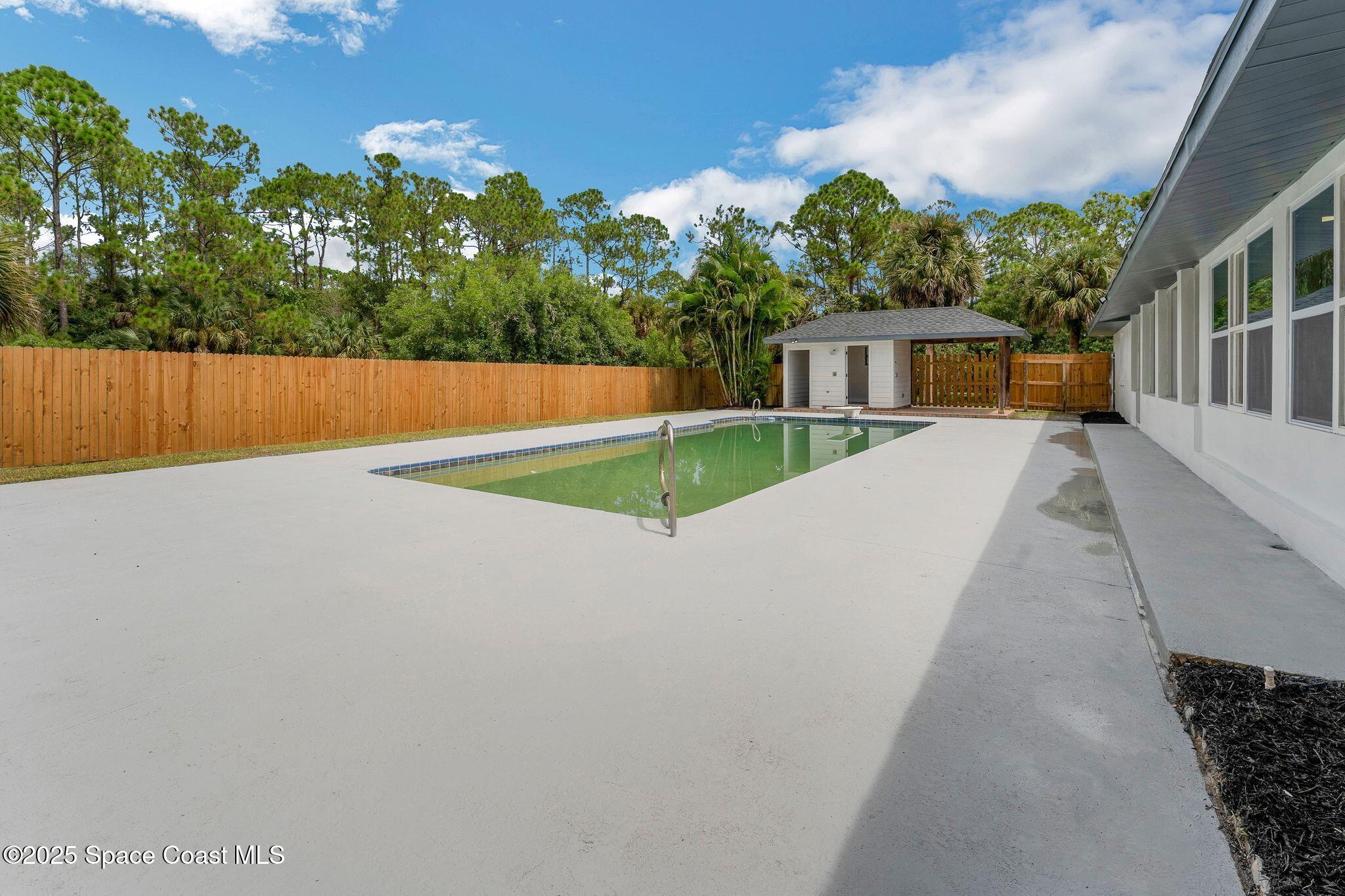 1596 Farnsworth Avenue, Grant-Valkaria