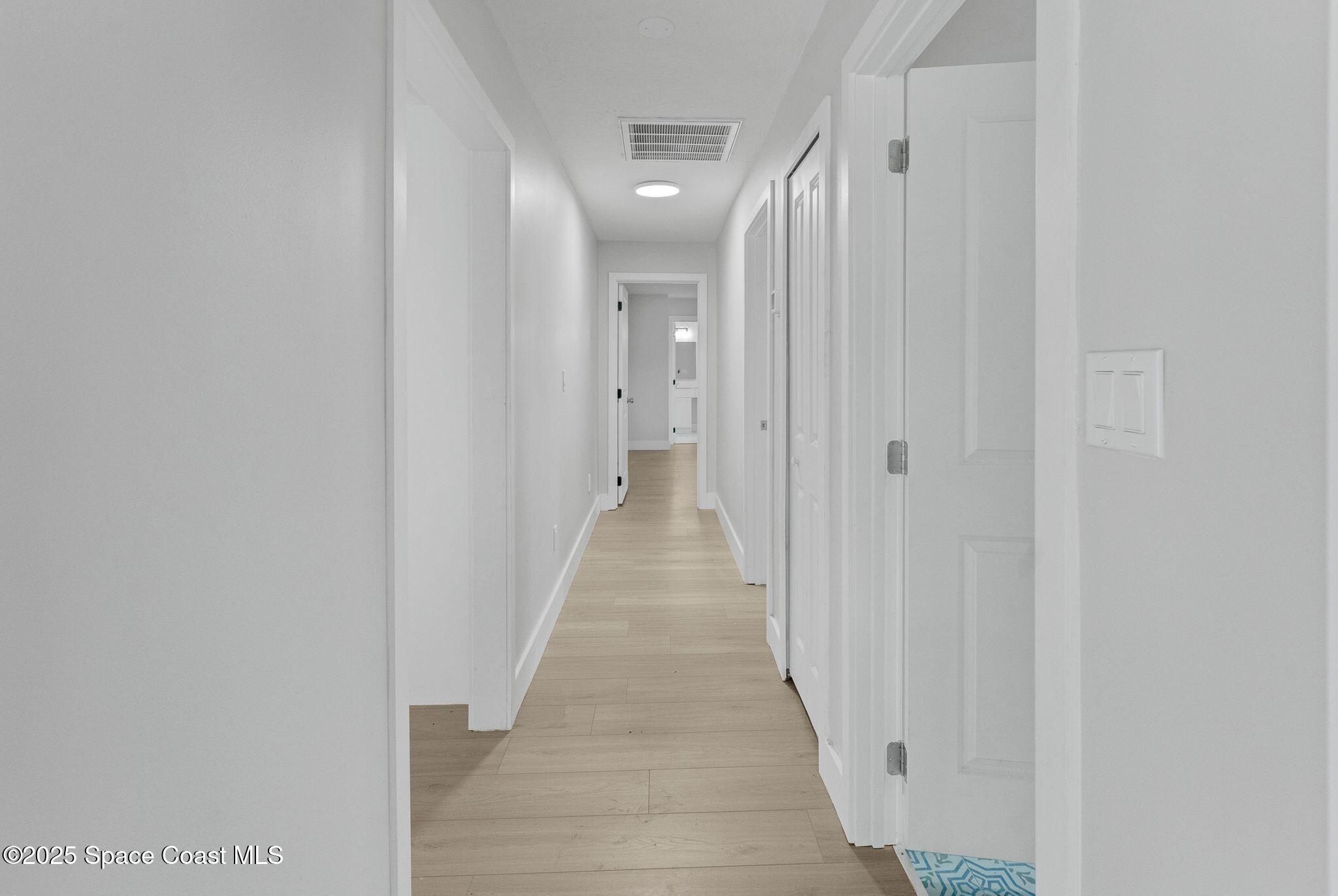 1596 Farnsworth Avenue, Grant-Valkaria