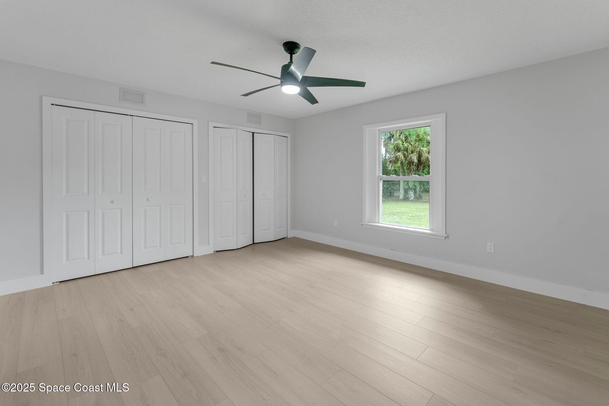 1596 Farnsworth Avenue, Grant-Valkaria