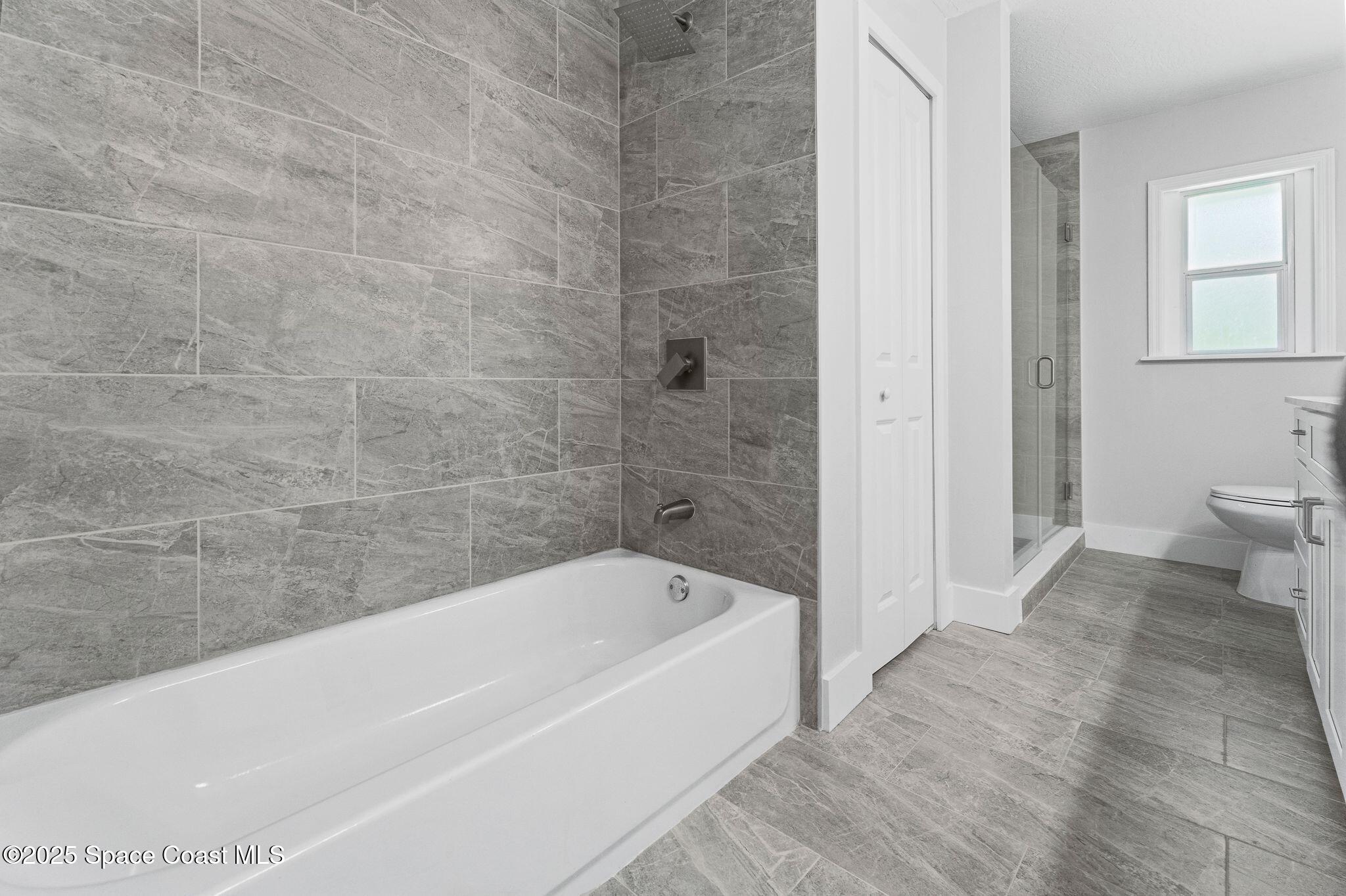 1596 Farnsworth Avenue, Grant-Valkaria