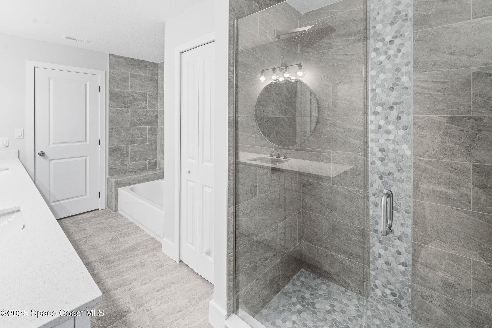 1596 Farnsworth Avenue, Grant-Valkaria