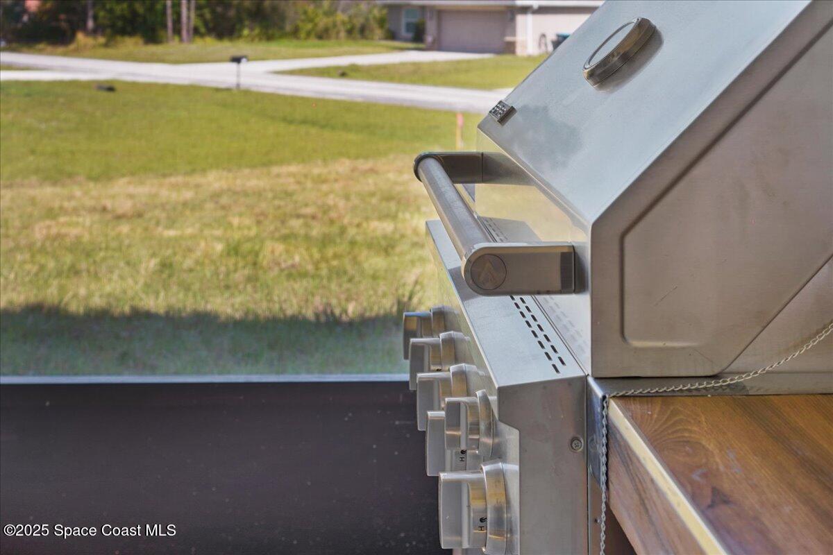 1265 Biarritz Street NW