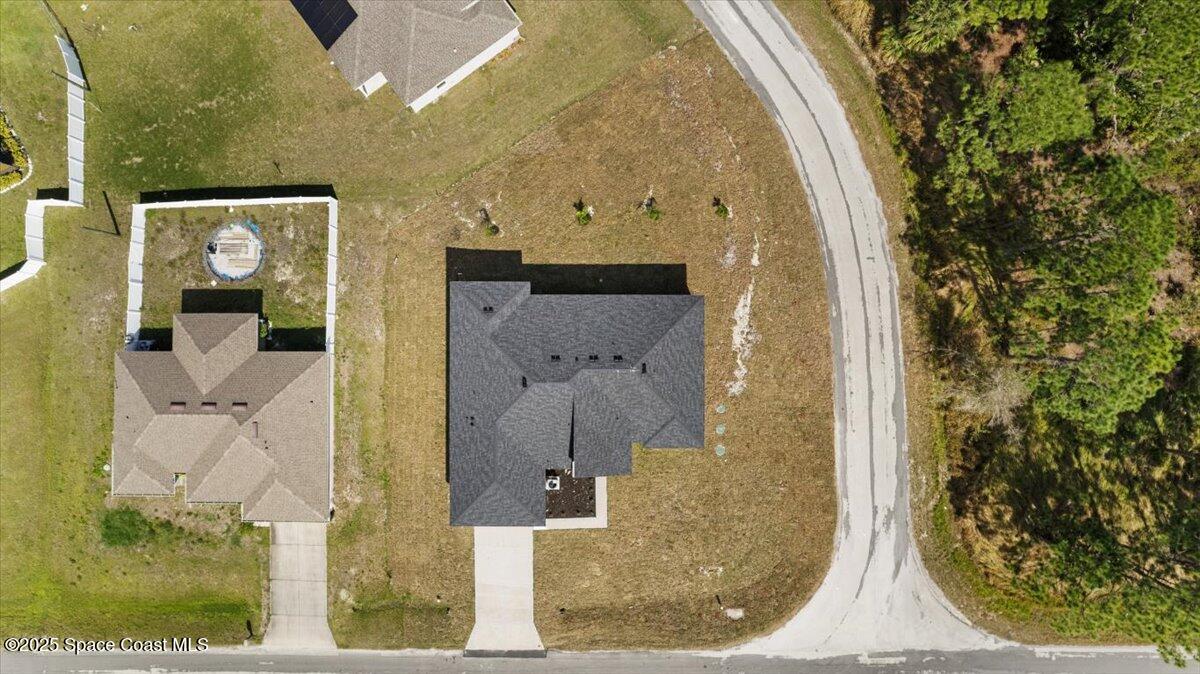 1265 Biarritz Street NW