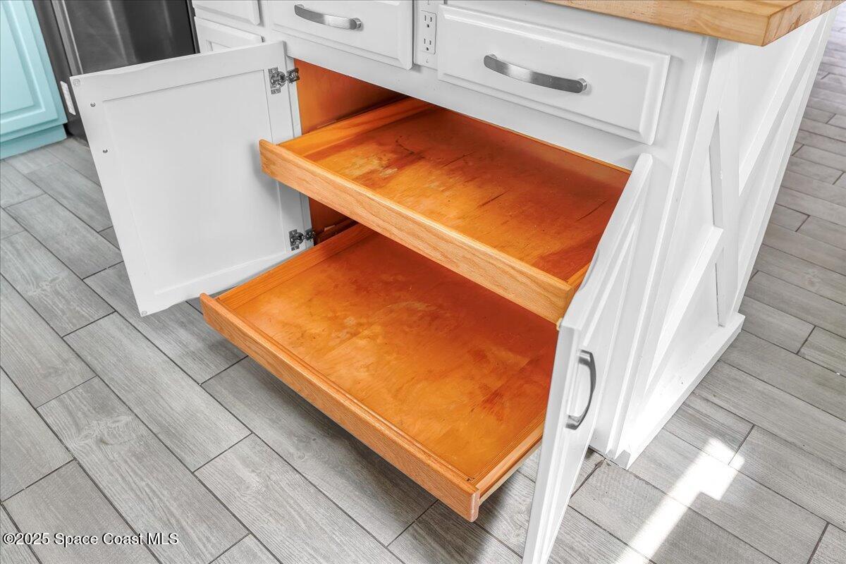 927 Braganza Avenue SE