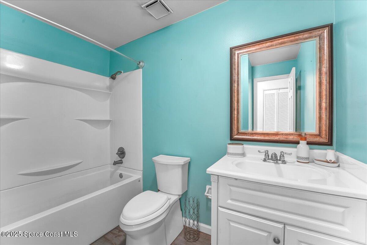 927 Braganza Avenue SE