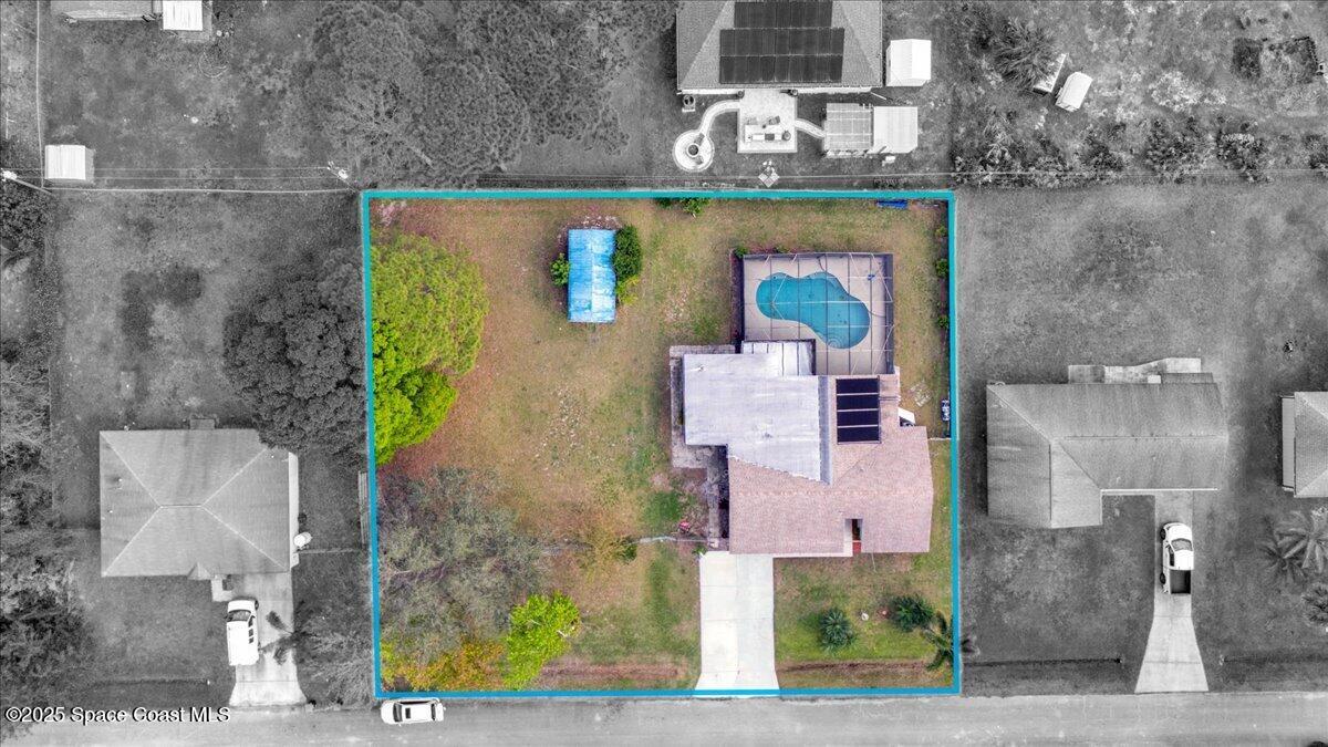 927 Braganza Avenue SE