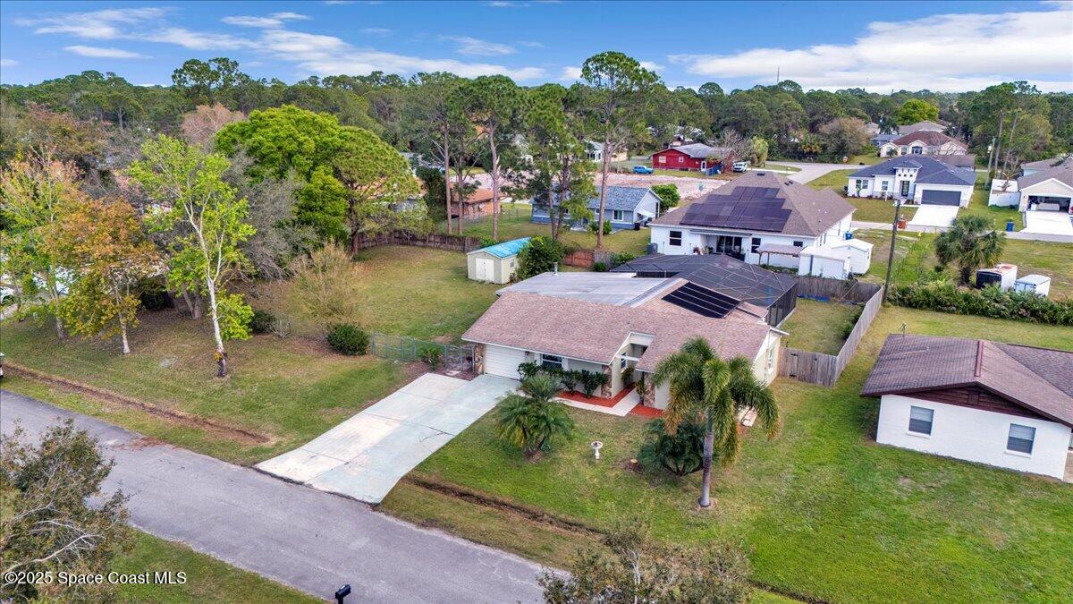 927 Braganza Avenue SE