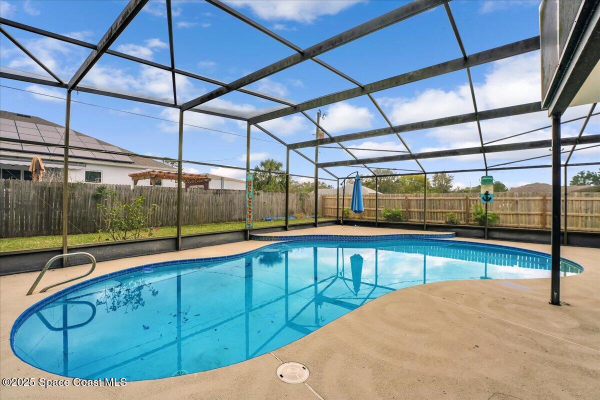 927 Braganza Avenue SE