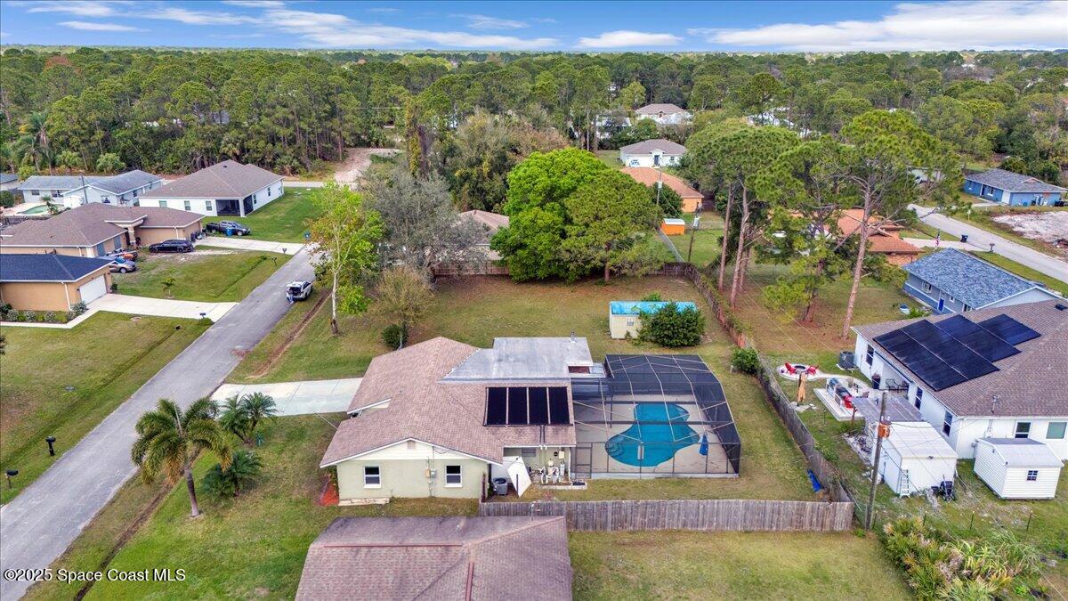 927 Braganza Avenue SE