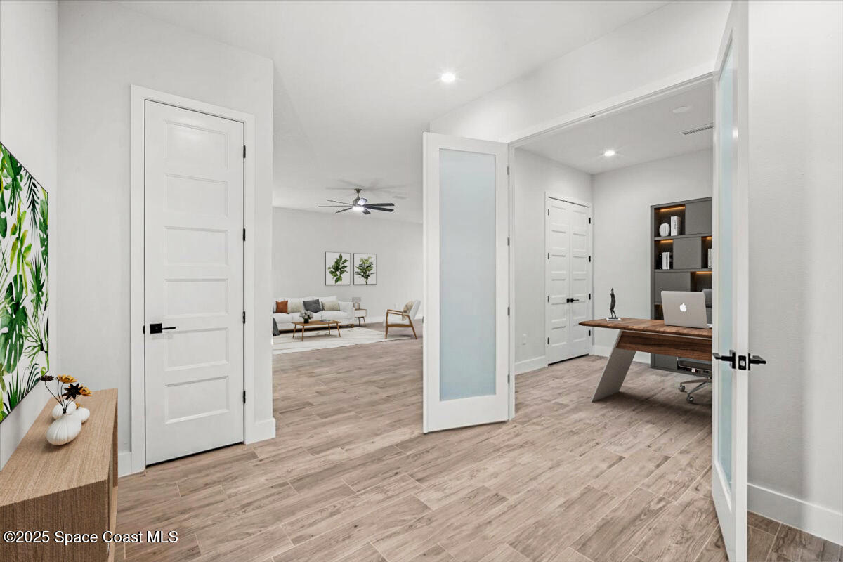 998 Wacona Street SE