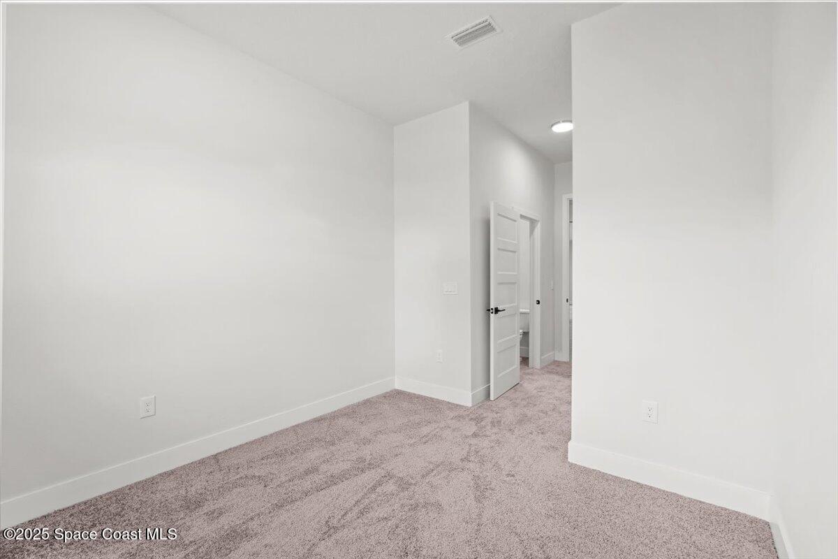 998 Wacona Street SE