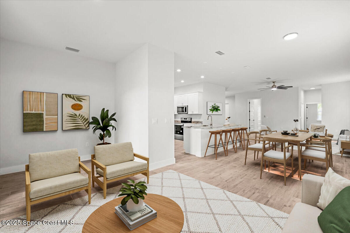 998 Wacona Street SE