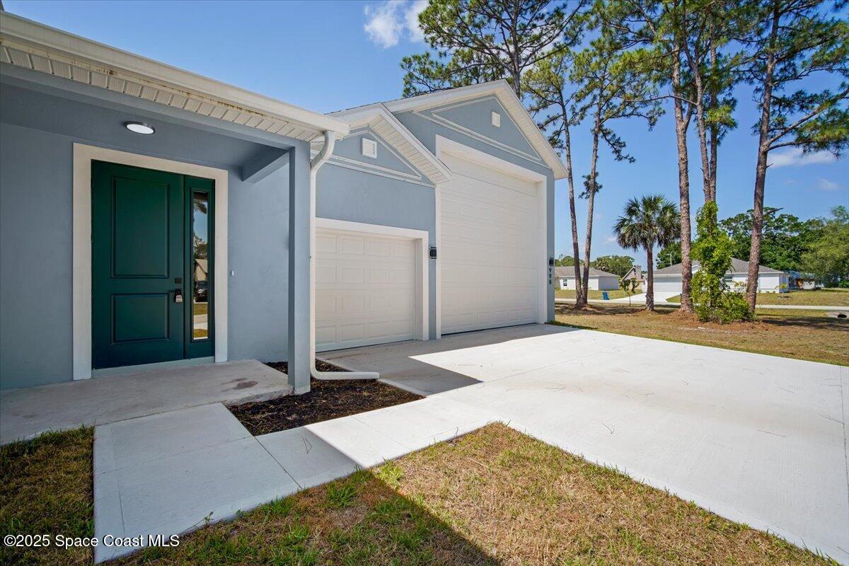 998 Wacona Street SE