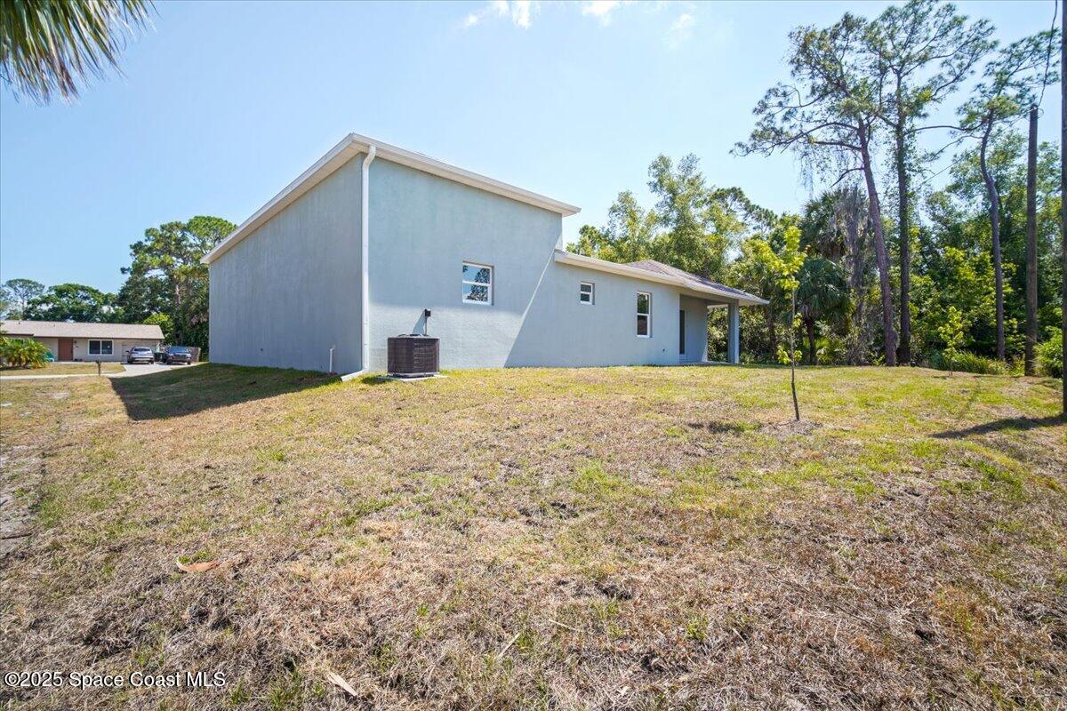 998 Wacona Street SE