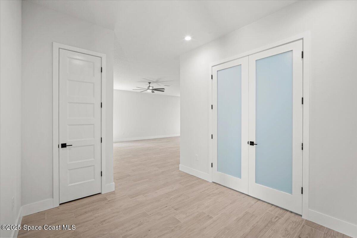 998 Wacona Street SE