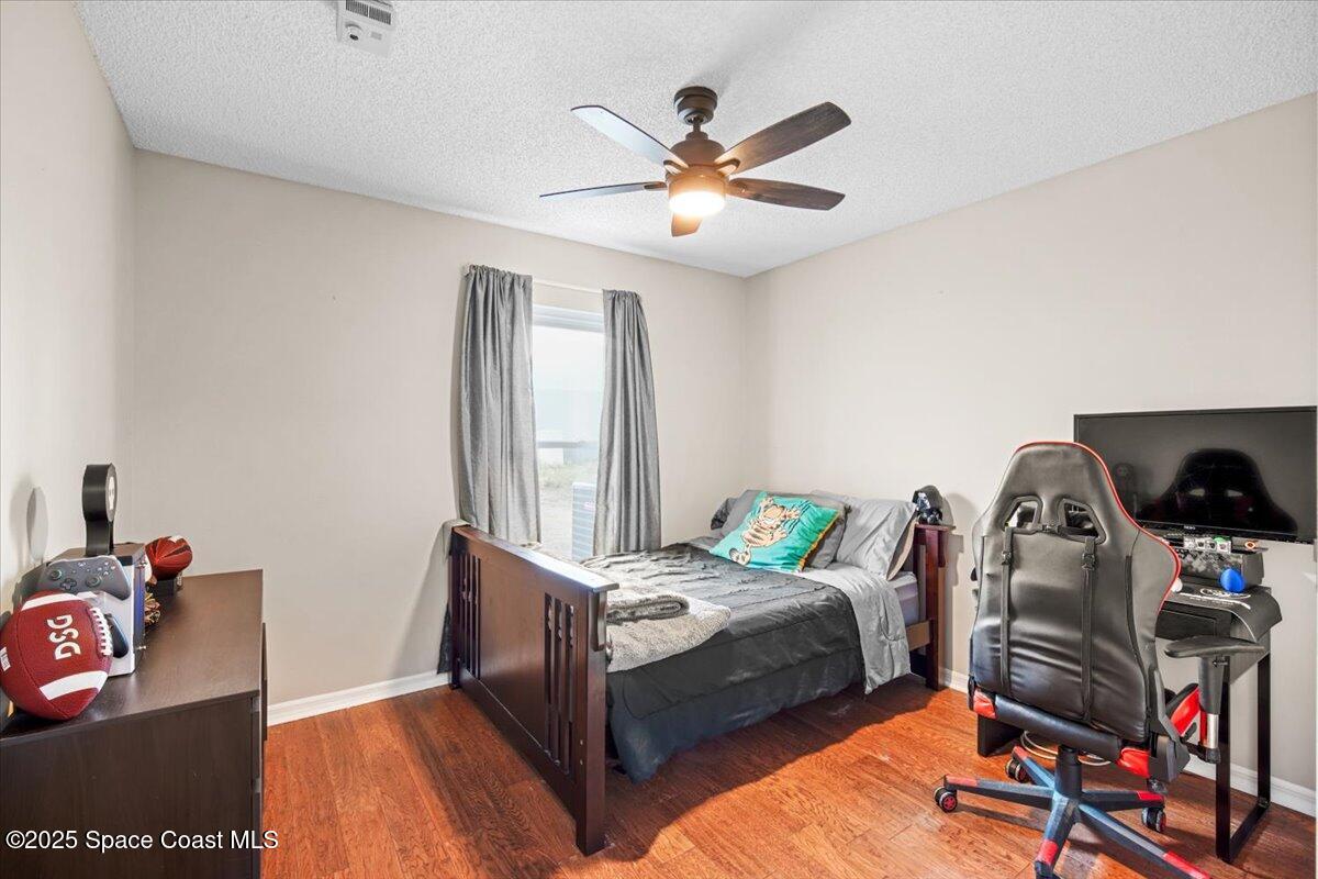 1918 Pirate Avenue SE