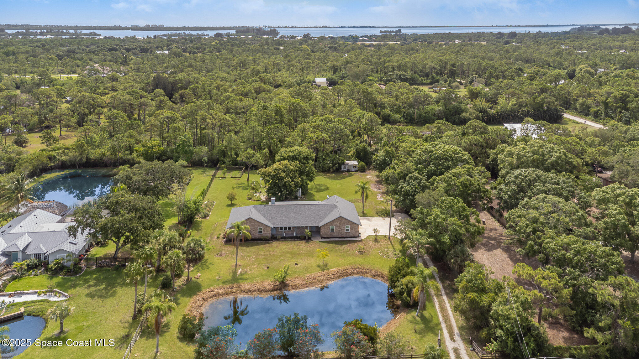 6147 Brabrook Avenue, Grant-Valkaria