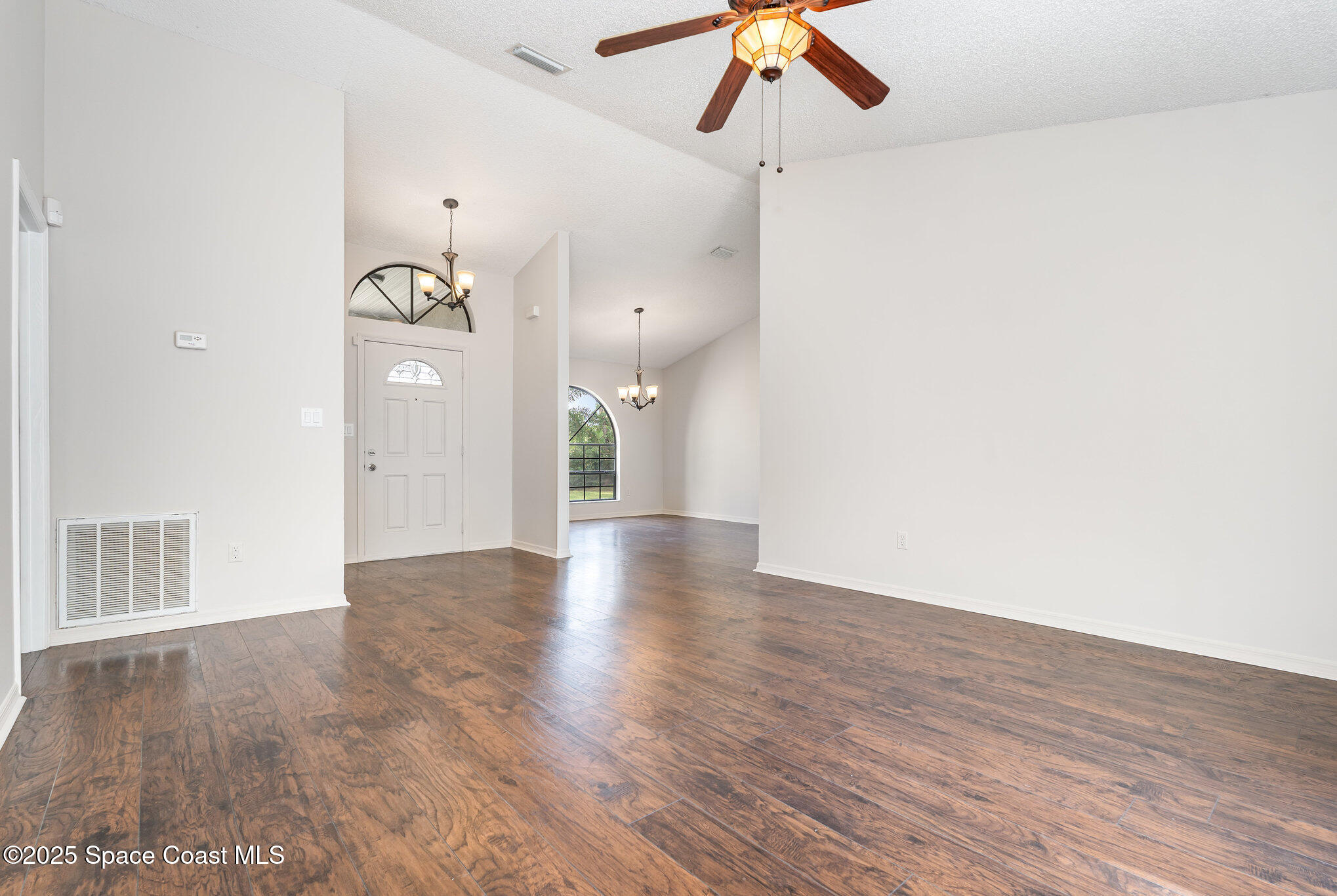 1380 Lamplighter Drive NW