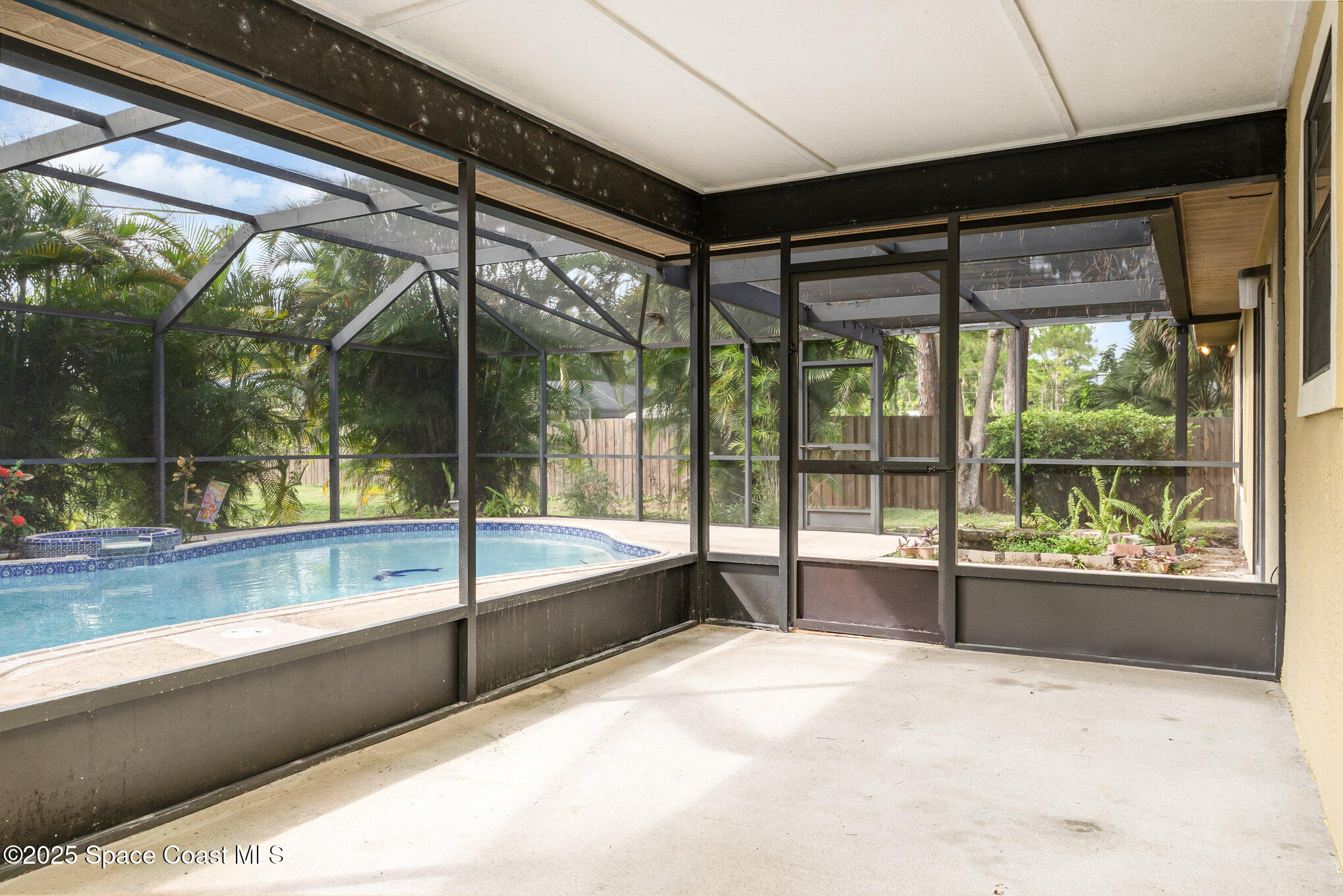 1380 Lamplighter Drive NW