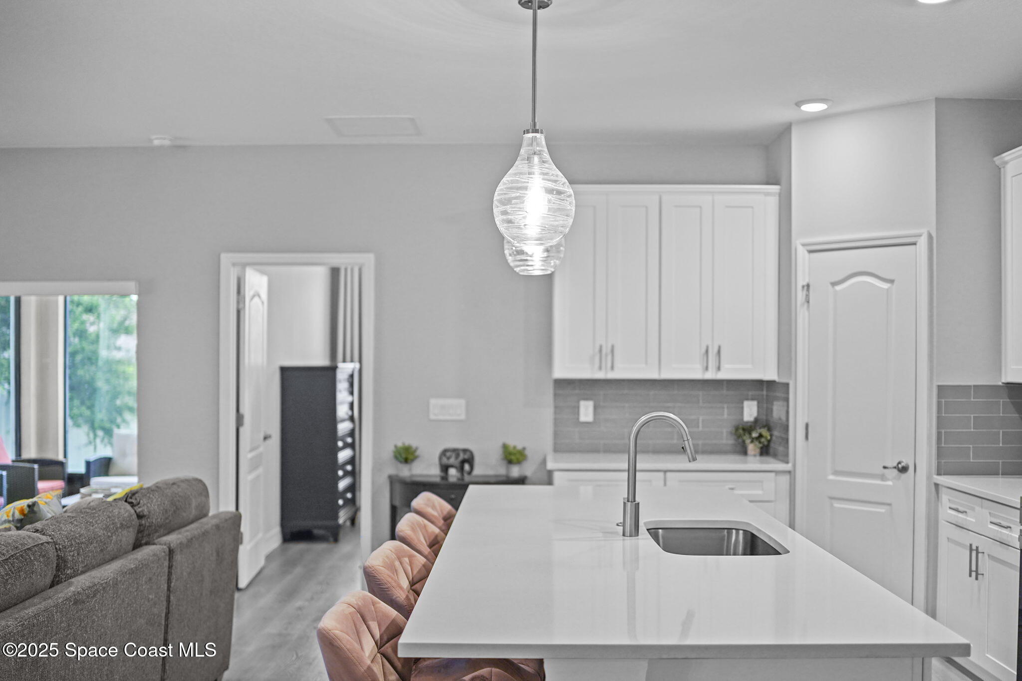 893 Altura Avenue SE