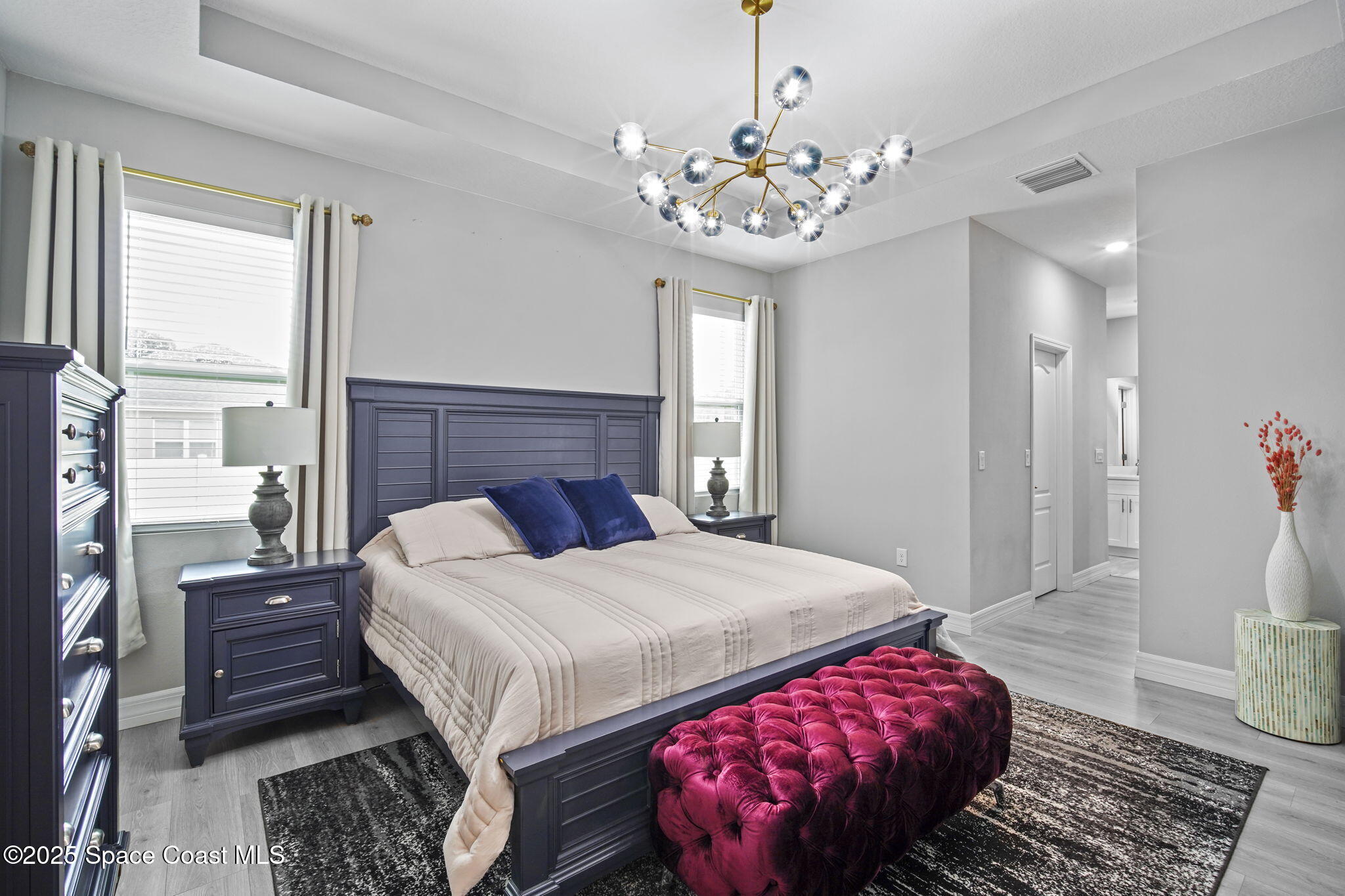 893 Altura Avenue SE