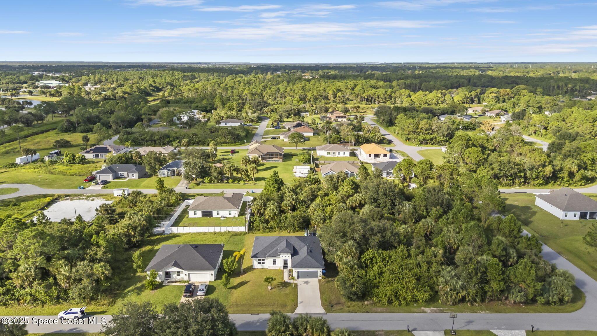 1849 Bermuda Court NW