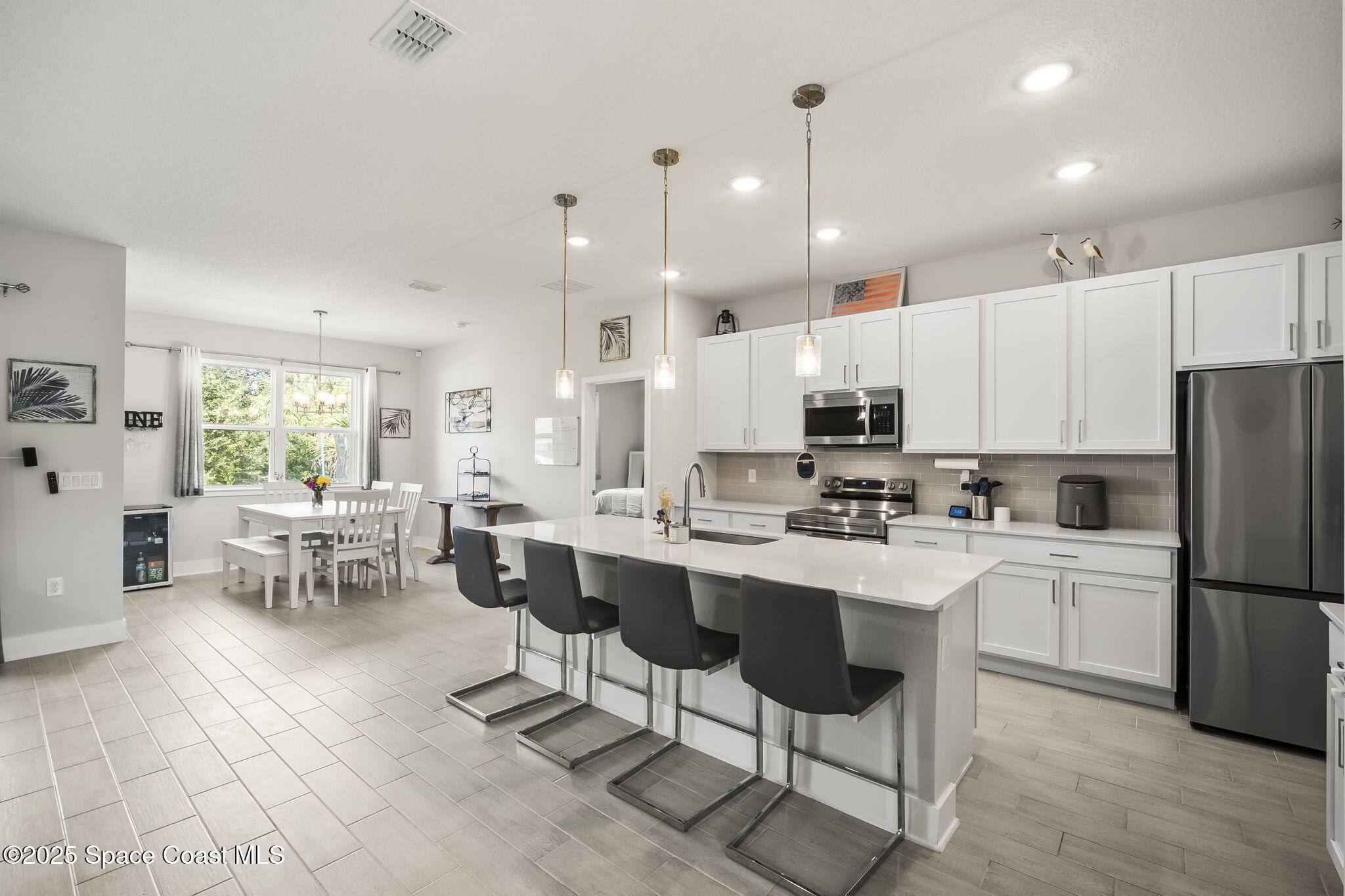 1849 Bermuda Court NW