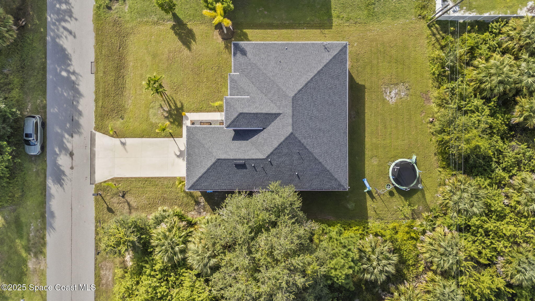 1849 Bermuda Court NW